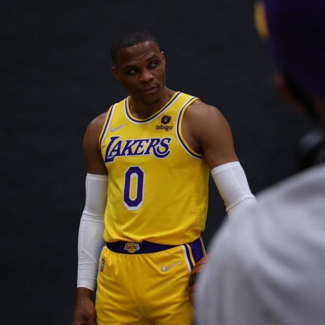 1632920281041026946.jpg FAZ9X6WVcAYOC1Y.jpg